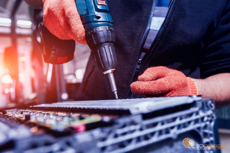 Hybrid battery service